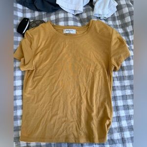 Aritzia babaton t shirt